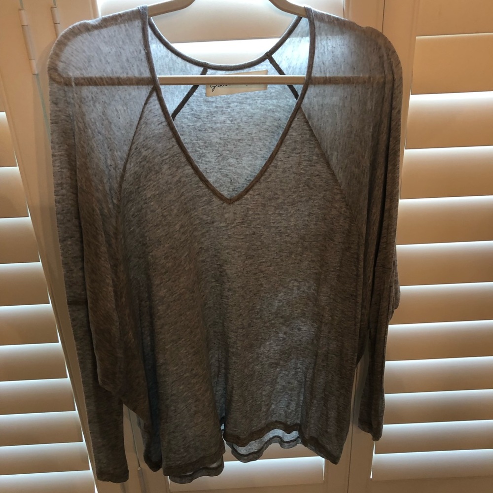 GRAHAM AND SPENCER OVERSIZED GRAY LONG SLEEVE